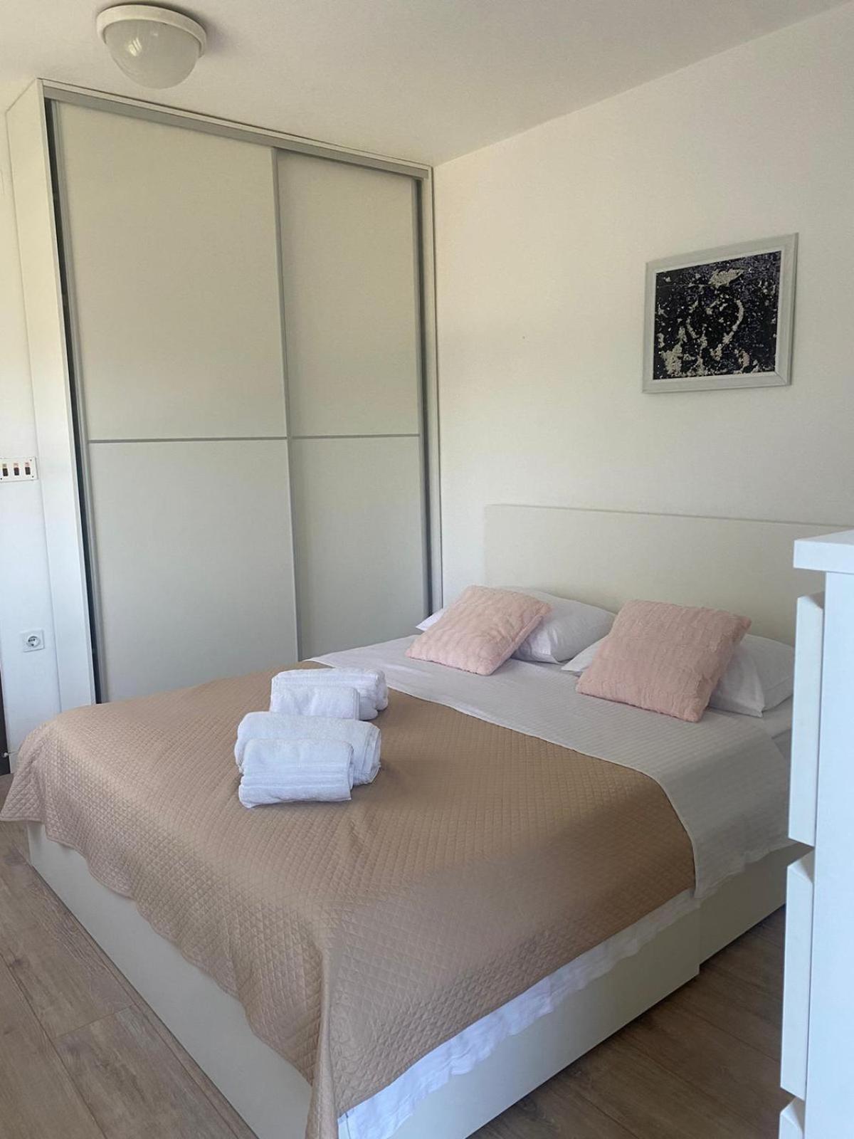 Melanie Apartment Privlaka  Bagian luar foto